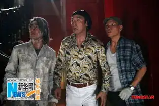 东成西就2011剧照曝光莫文蔚筷子头造型雷人
