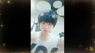 一群00后初中生高中生高颜值中二美少年疯狂迷恋抖音app,快来和易安小哥哥们一起加入抖音行列吧