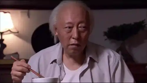 正阳门下关老爷子逼春明去找苏萌不请来就废了他真是神助攻
