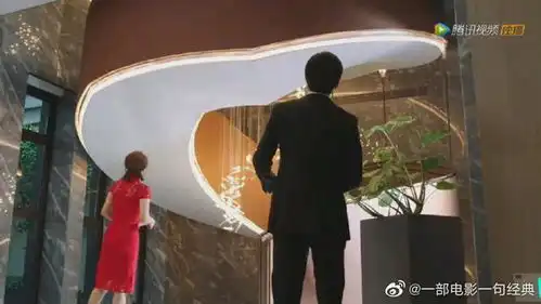 完美伴侣中高圆圆的一袭红色旗袍造型十分惊艳