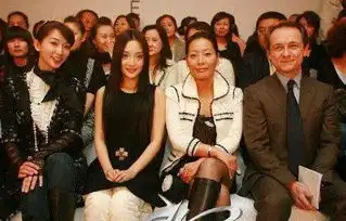 孙芸芸关颖万宝宝李小琳柯蓝揭秘中国名媛的奢华生活
