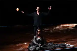 胡军哈姆雷特拉开世界巡演大幕