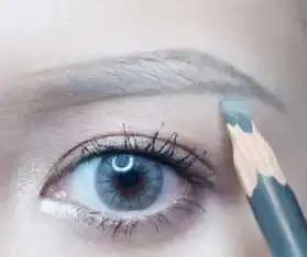 迪丽热巴cp周渝民咬耳朵狂撩少女心
