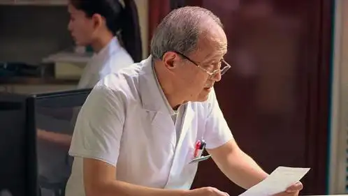 上海出品奇迹定档明年大年初一,易烊千玺和药神班底讲述拼搏传奇