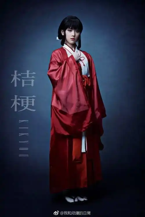 童年经典犬夜叉真人版,主演颜值太低可桔梗却很美
