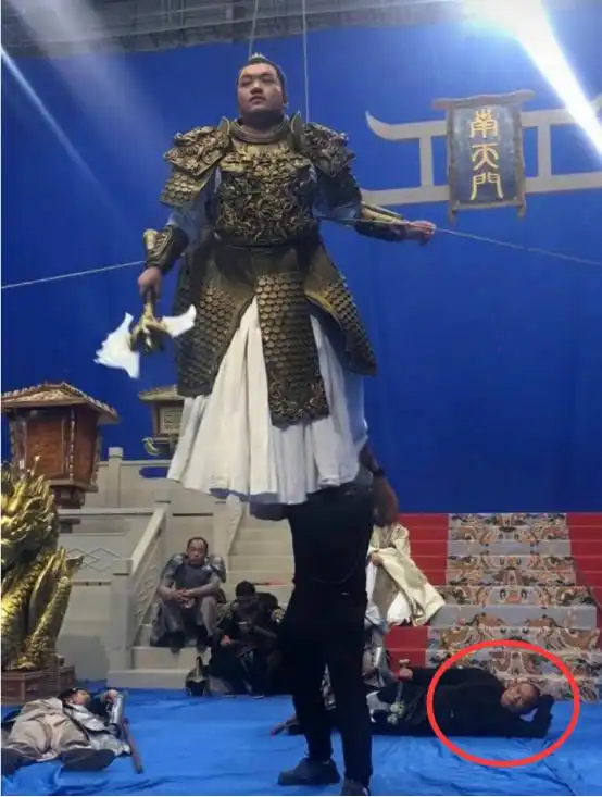 家有儿女小雨也出来拍戏了剧照被吐槽这不是小雨是暴风雨