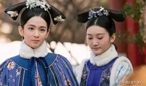 她出生低微,本是公主的陪读丫鬟,后被皇帝看中成为皇后