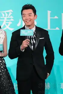 匆匆那年首映郑恺曝赵烨为导演首富合体7378906
