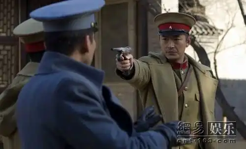 枪火动作场面亮点频出朱泳腾亮小李飞刀