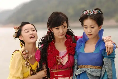 哈尔滨1944收视率全国第二,杨幂与刘恺威离婚时分得40亿
