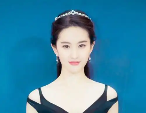 刘亦菲陈晓或将合作导演前作有惊喜,粉丝态度割裂