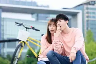 w两个世界有爱瞬间盘点李钟硕韩孝周一言不合就kiss
