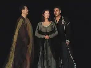 不接地气对于哈姆雷特来说,未必是坏事
