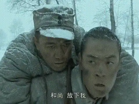 魏和尚张桐老抢戏,李幼斌我团长还没上呢,你警卫员后边待着去
