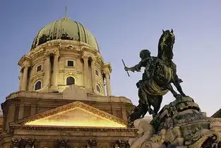 匈捷奥德法9日游茜茜公主行宫,克鲁姆洛夫,特里尔,布拉格