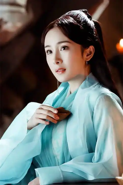 说到下部戏想合作的女演员,金瀚坦言是她,网友表示胆肥了