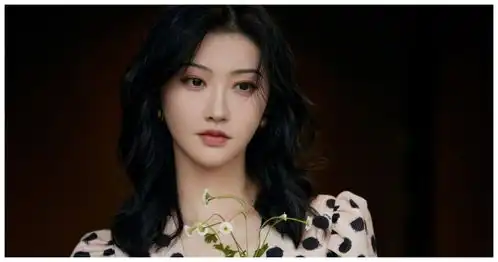 景甜与刘宇宁的缘分不浅深夜想听他的歌却被中止