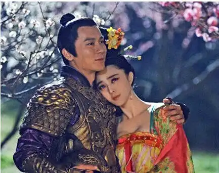 情断李小璐张馨予,6任女友一个比一个美,看似老实的话追妹一把手
