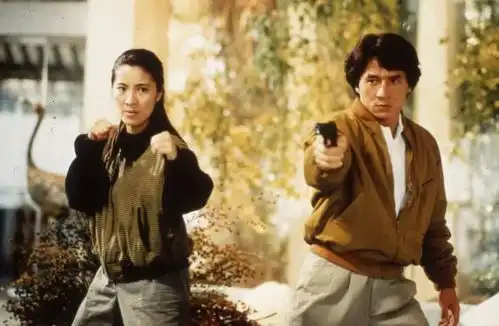 拿下金球影后,她凭什么能让全场闭嘴
