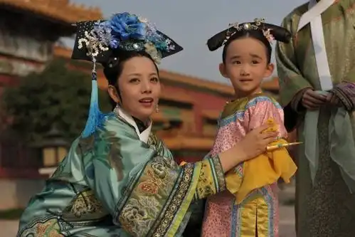 甄嬛传纵然胧月荣宠一生,但最后被甄嬛连累,难怪后来凄惨无比
