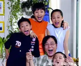 家有儿女十三年了,原以为杨紫够美了,但看到朵朵后被惊艳到