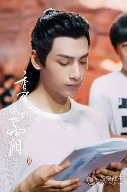 你们看完香蜜后,多久才从小鱼仙倌这个角色中走出来
