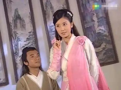 倚天贾静雯有七套衣服,第二套似仙女,第五套才让男主动了心