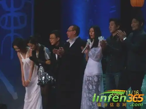 电影花木兰全球首映礼晚会现场彩排自拍照片