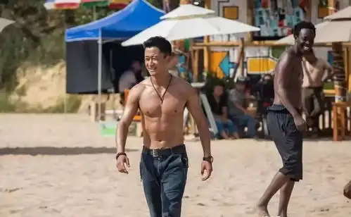 娱乐圈打星的腹肌比拼,张晋性感,安志杰迷人,而他的很吓人
