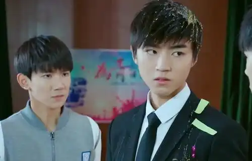 我们的少年时代王俊凯被污蔑记大过,这么多人都生气
