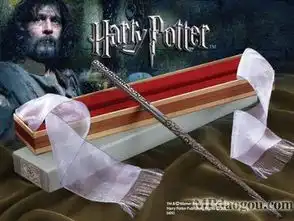 有没有哈利波特中所有的人物及其魔杖的图片例如
