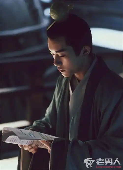 易烊千玺长安十二时辰饰演李泌引关注剧照曝光超级斯文
