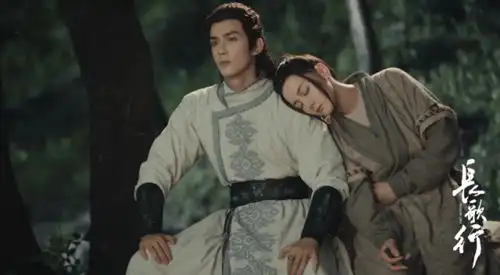 长歌行还未收官,迪丽热巴又官宣新剧,男主曾搭档过赵丽颖
