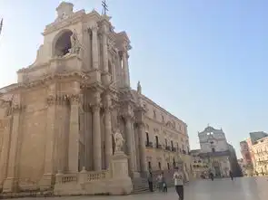 锡拉库萨寻找西西里的美丽传说
