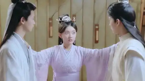 双世宠妃2流觞墨连城同时表白,小檀深陷两难,决定一女侍二夫

