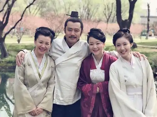 知否中高露实力演绎行走的心机婊,正面回应网友的谩骂
