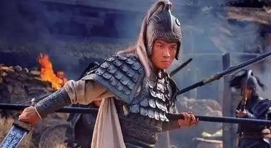 三国猛将中,他单挑攻城射箭样样顶尖,综合实力排第二