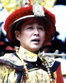 皇帝演得最好的不是张国立陈道明,而是他
