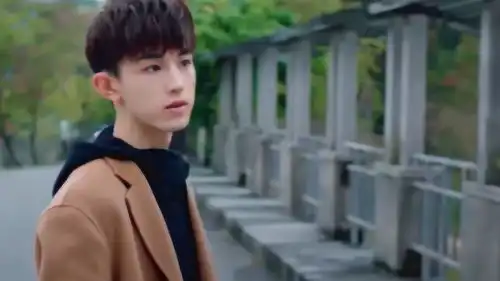 惹上冷殿下司徒枫创作新曲力证清白,与林弋阳冰释前嫌
