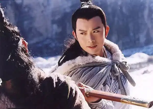 梁羽生逝世10周年祭梁氏武侠世界中流传最广的32句话
