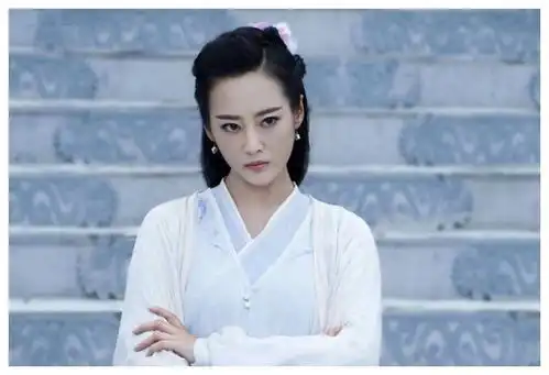 人红是非多,李纯被扒疑似是当年陈思诚夜会门一事的女主
