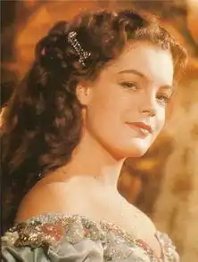 娇小玲珑还长个方形脸的浪漫型茜茜公主将被翻拍
