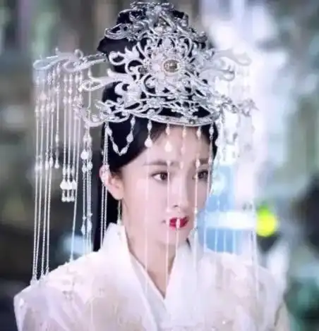 杨幂的眼睛有多好看
