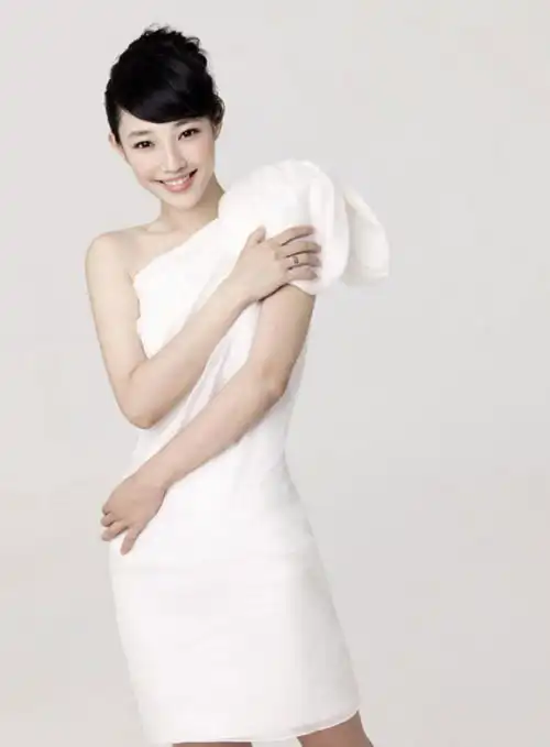 歌手陈羽凡的妻子