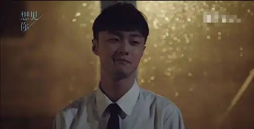 想见你的结局早有线索,编剧在童年黄雨萱和李子维已埋下伏笔