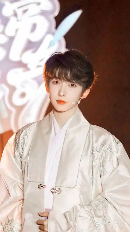 娱乐快讯白敬亭山河令创造营