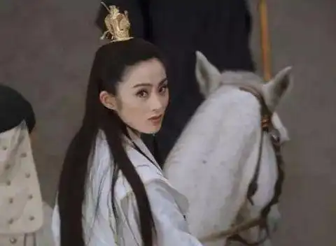 香港电影四美瞬间朱茵眨眼祖贤穿衣青霞喝酒张敏回头