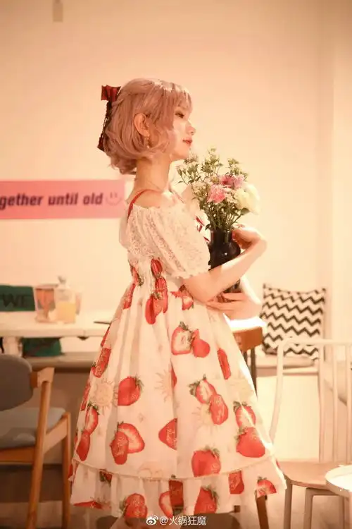 lolita我喜欢酸的甜
