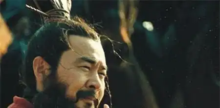 曹操为什么杀董卓曹操最喜欢的武将是谁