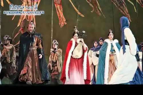 系列文化活动接力上演,泸州老窖文化艺术周再启年度诗酒文化盛宴
